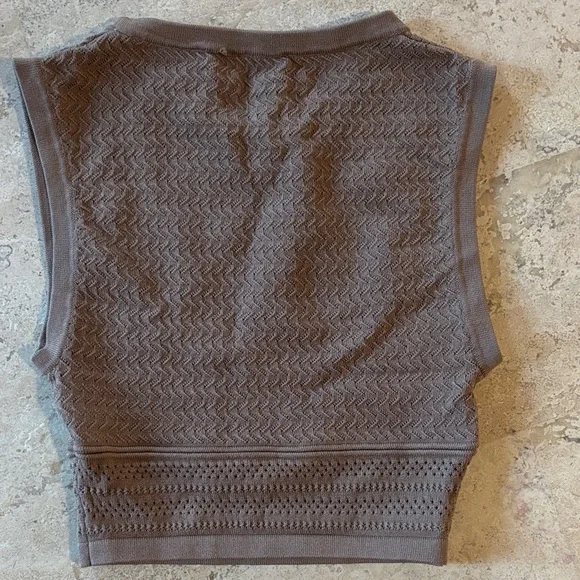 Babaton size 2XS Taupe‎ Textured cropped tank - Picture 3 of 4